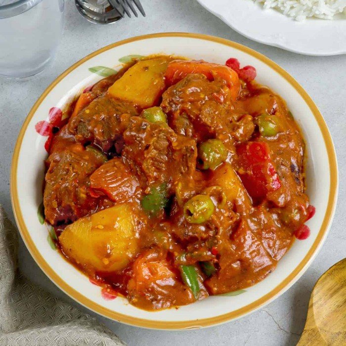 Músculo de Panela com Batatas