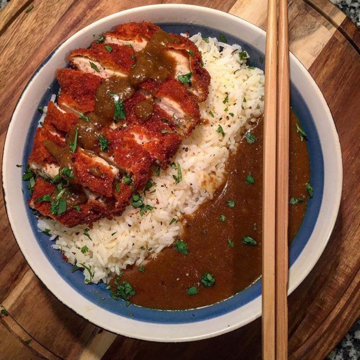 Frango ao Curry com Leite de Coco e Gengibre